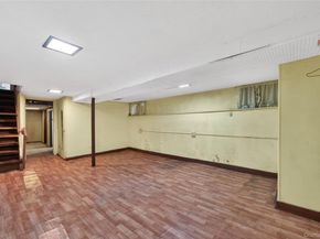 10115 111th Street, Richmond Hill NY 11419