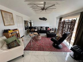 79 Grandview Drive, Shirley NY 11967