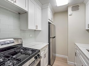 152-18 Union Turnpike 12R, Flushing NY 11367