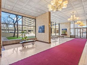 152-18 Union Turnpike 12R, Flushing NY 11367