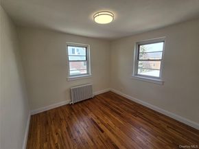 35-18 205 Street 268, Bayside NY 11361