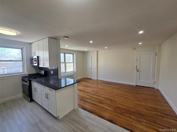 35-18 205 Street 268, Bayside NY 11361