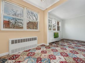 41-18 149th Pl, Flushing NY 11355