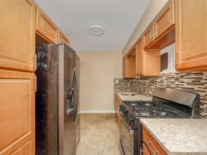 41-18 149th Pl, Flushing NY 11355