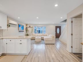 677 S 9th Street, Lindenhurst NY 11757