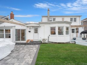 677 S 9th Street, Lindenhurst NY 11757