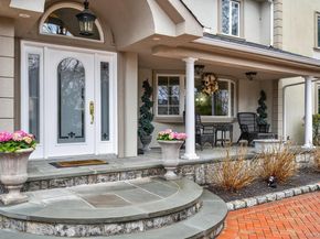 23 Beaverhill Lane, Huntington NY 11743