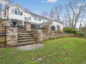 23 Beaverhill Lane, Huntington NY 11743