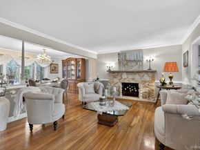23 Beaverhill Lane, Huntington NY 11743