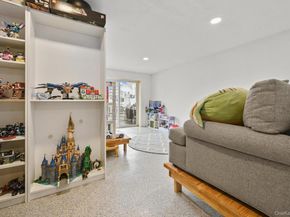 40 W 13th Road, Broad Channel NY 11693