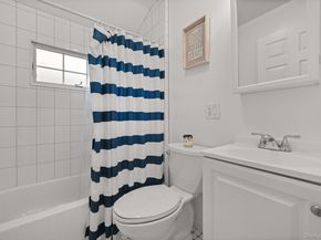 40 W 13th Road, Broad Channel NY 11693