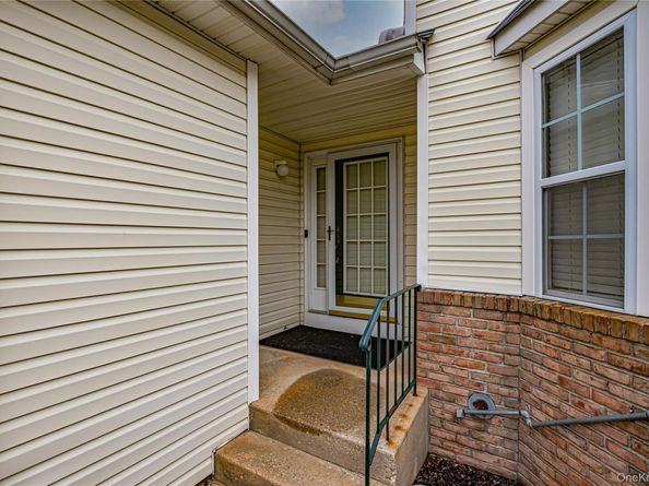 2807 Eve Ann Drive, Port Jefferson Station NY 11776