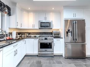 3-25 149th Street, Whitestone NY 11357