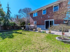 3-25 149th Street, Whitestone NY 11357