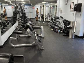 1 Bay Club Drive 4Y, Bayside NY 11360