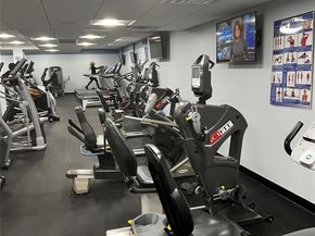 1 Bay Club Drive 4Y, Bayside NY 11360