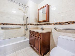 136-21 Latimer Place 6E, Flushing NY 11354