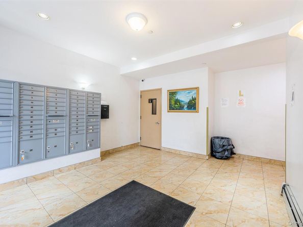 136-21 Latimer Place 6E, Flushing NY 11354