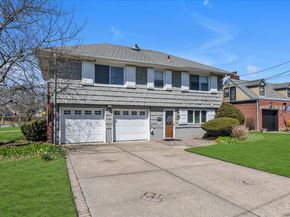 164 Blackheath Road, Lido Beach NY 11561