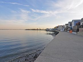 33B Edgewater Park 33B, Bronx NY 10465