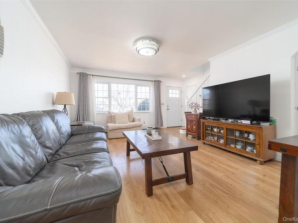 57 Chaffee Avenue, Albertson NY 11507