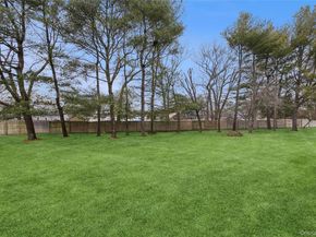 15 Gazebo Lane, Holtsville NY 11742