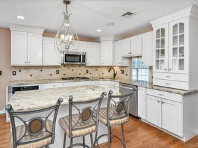 14 Donna Place, East Islip NY 11730