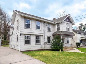 12 2nd Avenue, Port Washington NY 11050