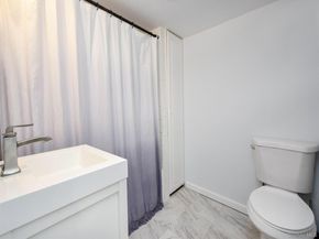 12 2nd Avenue, Port Washington NY 11050