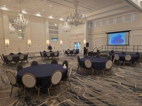 420 Pacing Way, Westbury NY 11590