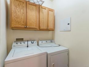 420 Pacing Way, Westbury NY 11590