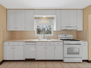 50 Laurelton Avenue, Selden NY 11784