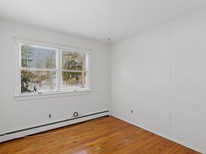 50 Laurelton Avenue, Selden NY 11784