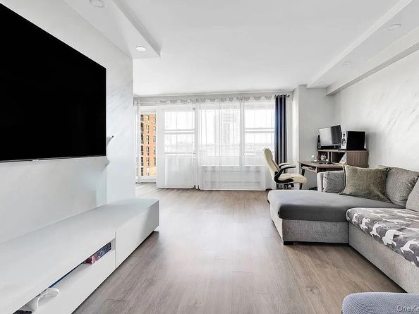 2944 W 5th Street 12O, Brooklyn NY 11224