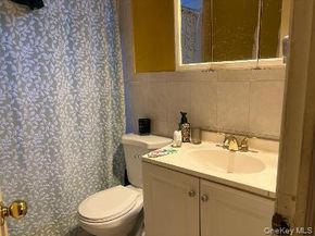 980 Wallace Avenue, North Baldwin NY 11510