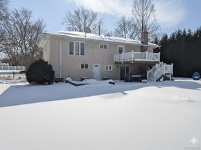 4 Stell Lane, East Northport NY 11731
