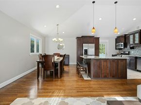 4 Stell Lane, East Northport NY 11731