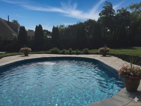 4 Stell Lane, East Northport NY 11731