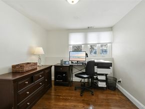 4 Stell Lane, East Northport NY 11731