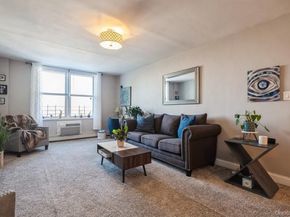 54-40 Little Neck Parkway 6M, Little Neck NY 11362