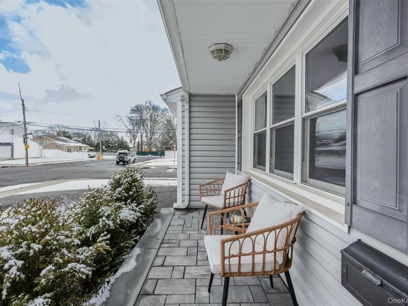36 Hart Street, Farmingdale NY 11735