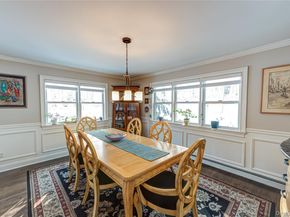 6 Sandy Hollow Road, Centerport NY 11721