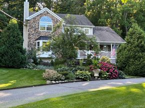 6 Sandy Hollow Road, Centerport NY 11721