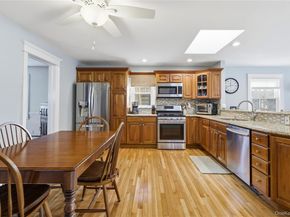 29 Norwich Avenue, Lynbrook NY 11563