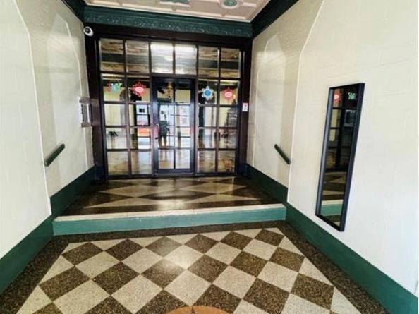 2081 Cruger Avenue Cruger 1K, Bronx NY 10462