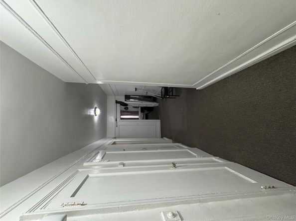 2081 Cruger Avenue Cruger 1K, Bronx NY 10462