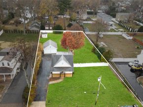 36 W 19th Street, Huntington Station NY 11746