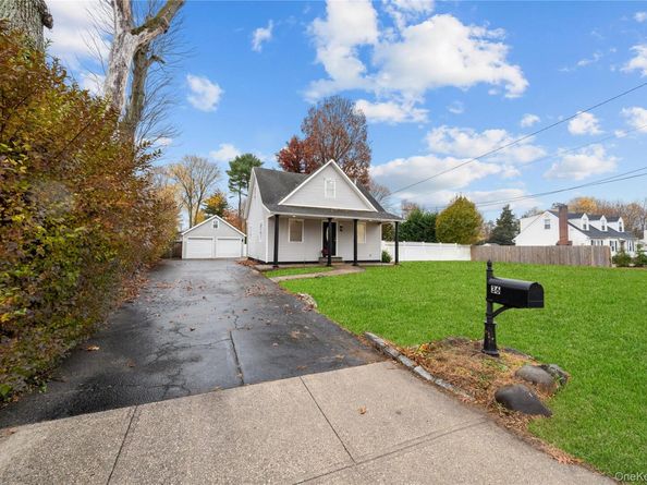 36 W 19th Street, Huntington Station NY 11746