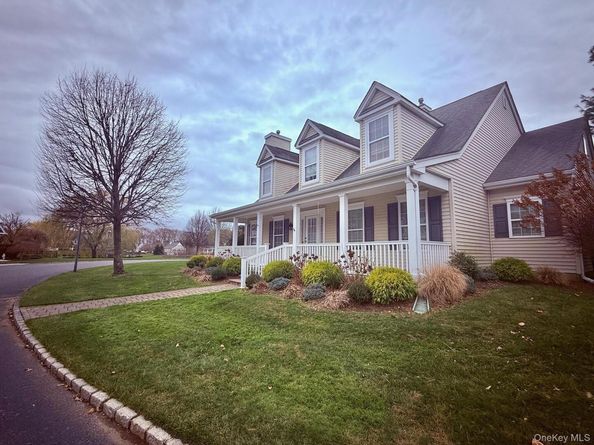 41 Golden Spruce Drive, Calverton NY 11933