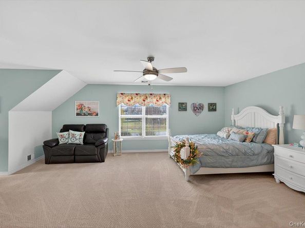 41 Golden Spruce Drive, Calverton NY 11933